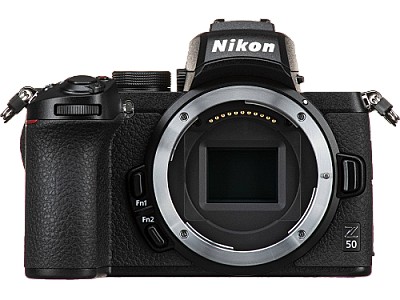 Nikon Z 50 body, 3.2" LCD, 20.9Mpix, 23.5 x 15.7 mm DX Sensor, ISO100-204800, SD/SDHC/SDXC Type Memory, WiFi+BT4.2, 209 Autofocus Areas, 6000x4000/11p