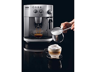 Image Coffee Machine Delonghi ESAM 4200.S Magnifica